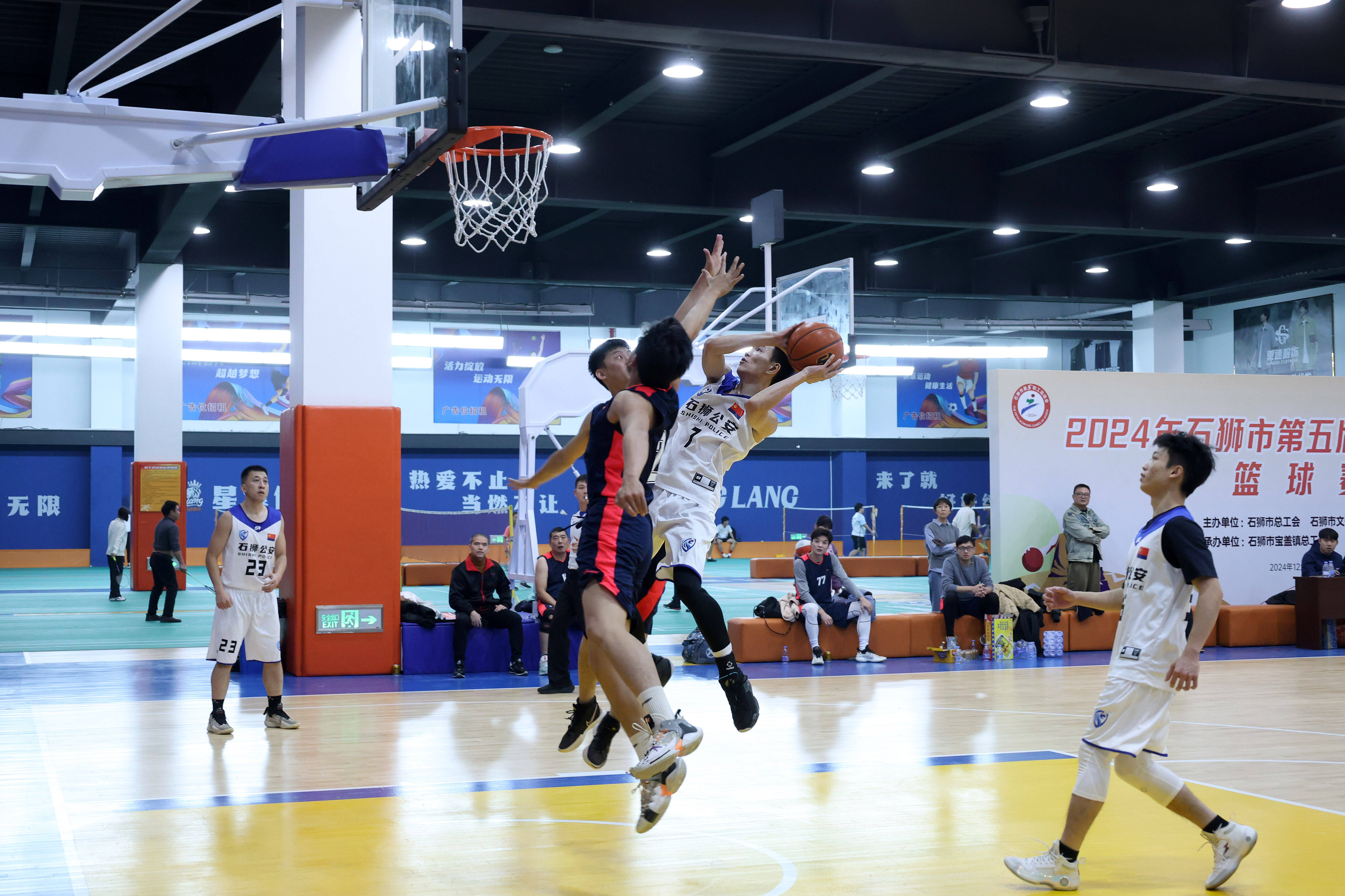 湖南男篮凭借团队协作获得胜利,实力突显的简单介绍 湖南男篮凭借团队协作获得胜利,实力突显的简单介绍