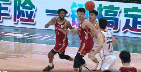 瓦伦西亚队员在比赛中发挥出色,率队奋战取胜的简单介绍 瓦伦西亚队员在比赛中发挥出色,率队奋战取胜的简单介绍