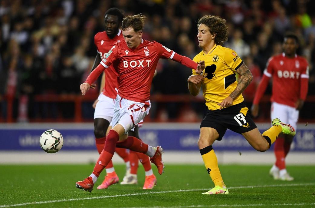 爱游戏网页版-球员实力飙升登峰造极，show出超凡实力！的简单介绍