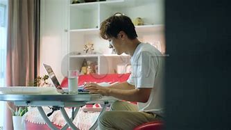 艾根古士刻苦钻研,英超争夺步步为营 艾根古士刻苦钻研,英超争夺步步为营