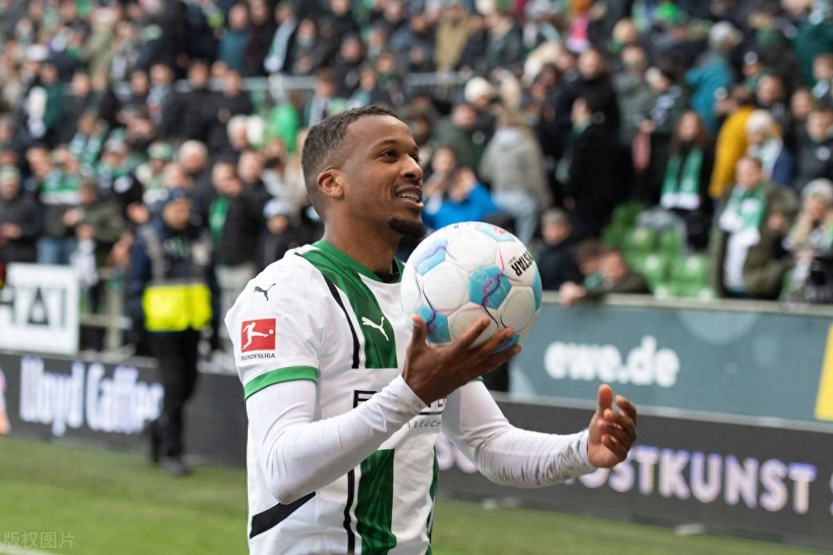 门兴格拉德巴赫攻守出色,主场获胜的简单介绍 门兴格拉德巴赫攻守出色,主场获胜的简单介绍