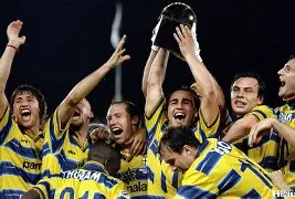 关于帕尔马球队全队齐心协力,决心赢得比赛的信息 关于帕尔马球队全队齐心协力,决心赢得比赛的信息