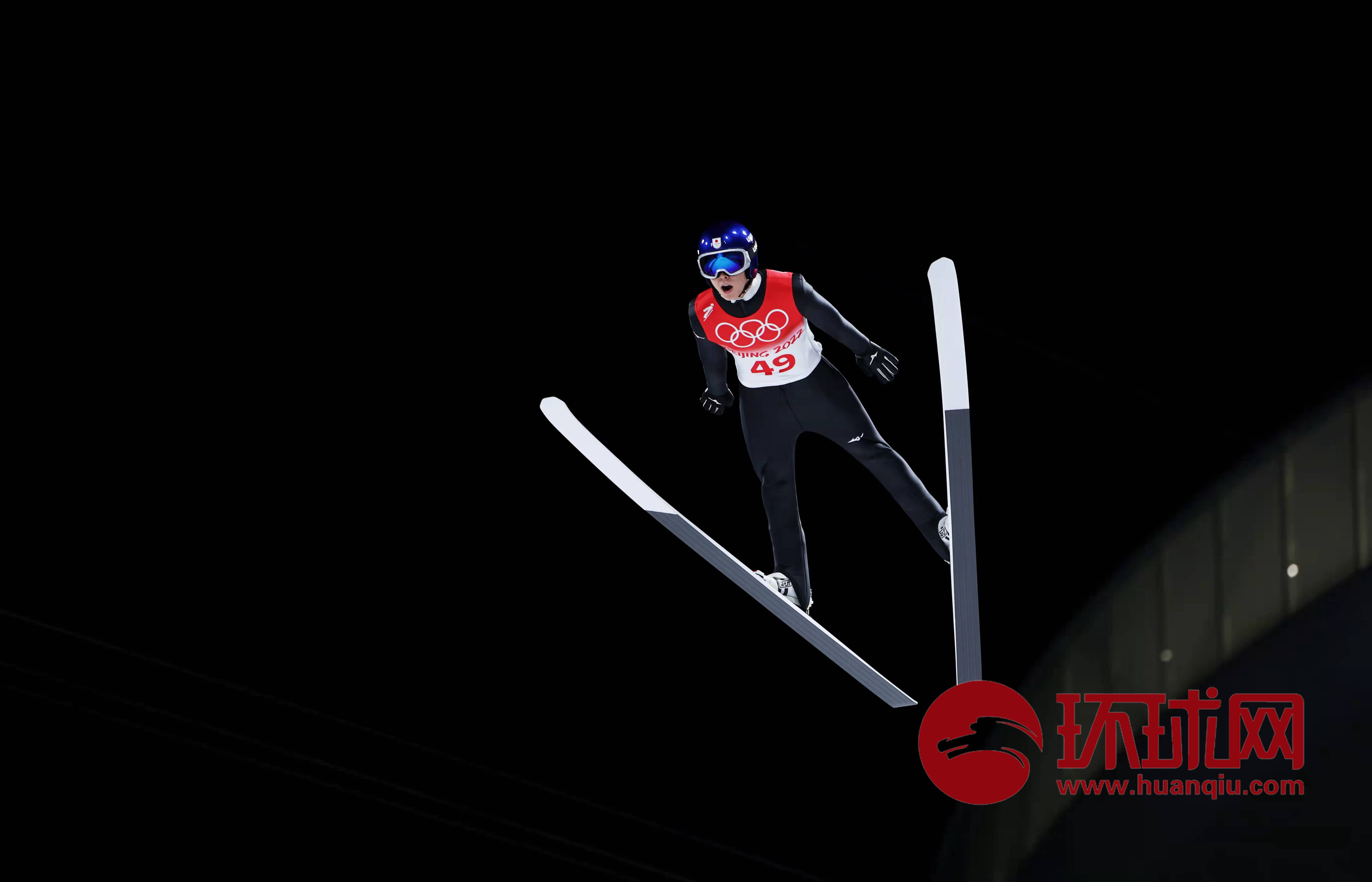 挪威运动员勇夺高山滑雪比赛