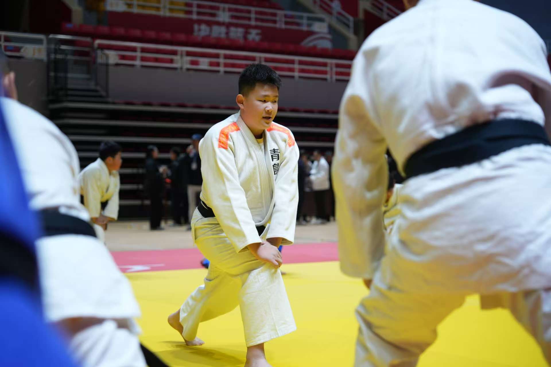 爱游戏网页版-包含激战持续，柔道项目波兰选手夺得金牌的词条