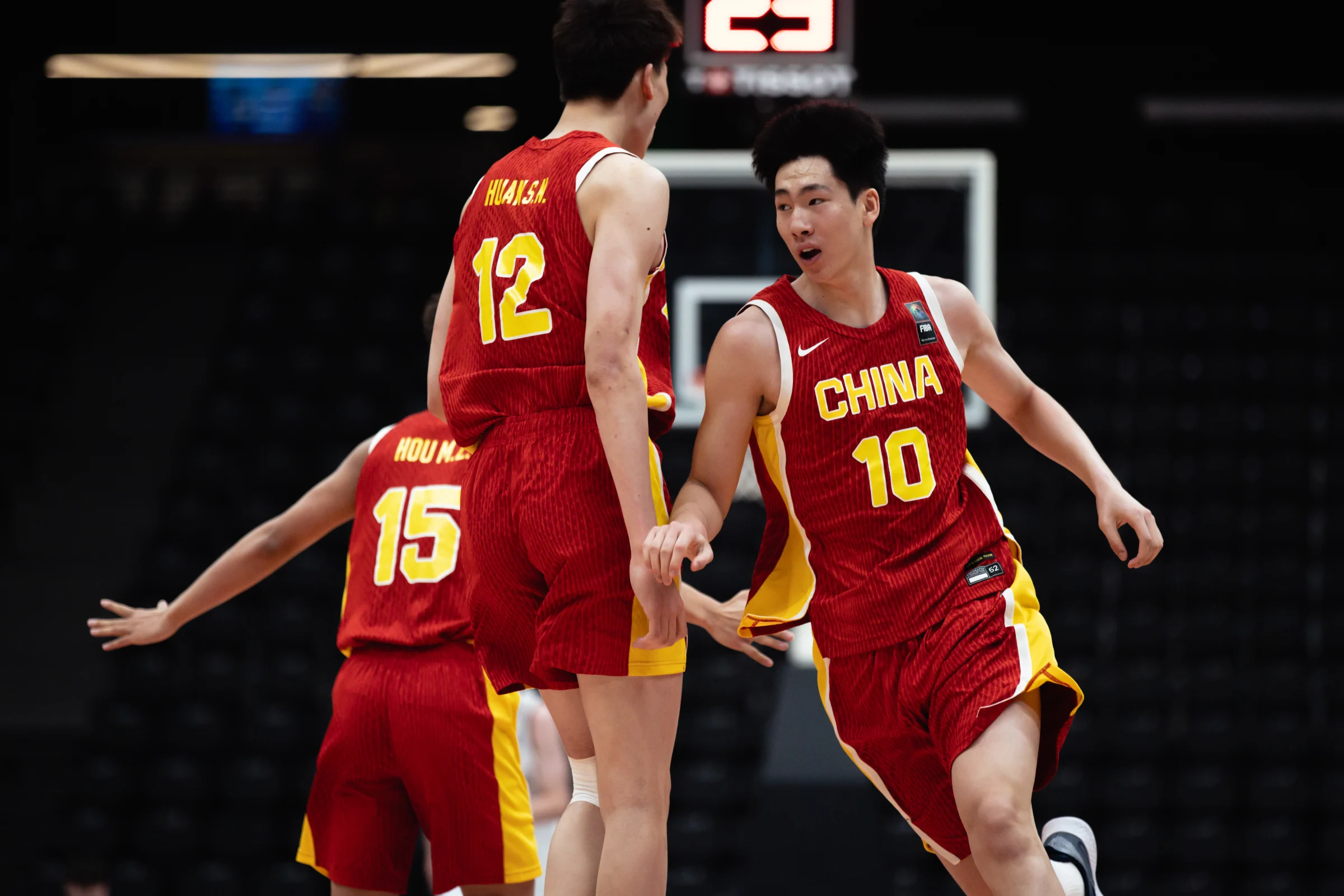 CBA各队备战新球季挑战 CBA各队备战新球季挑战