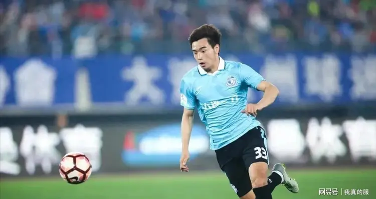 爱游戏亚洲官网-北京球队新援加盟，注入新鲜血液助力球队取得胜利