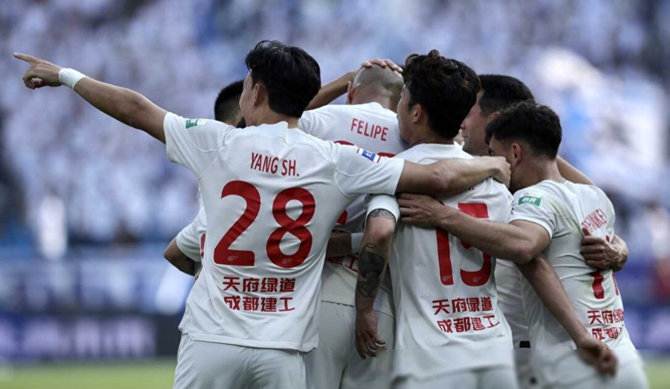 爱游戏官网入口-门兴客场战胜不来梅，积分榜升至第五