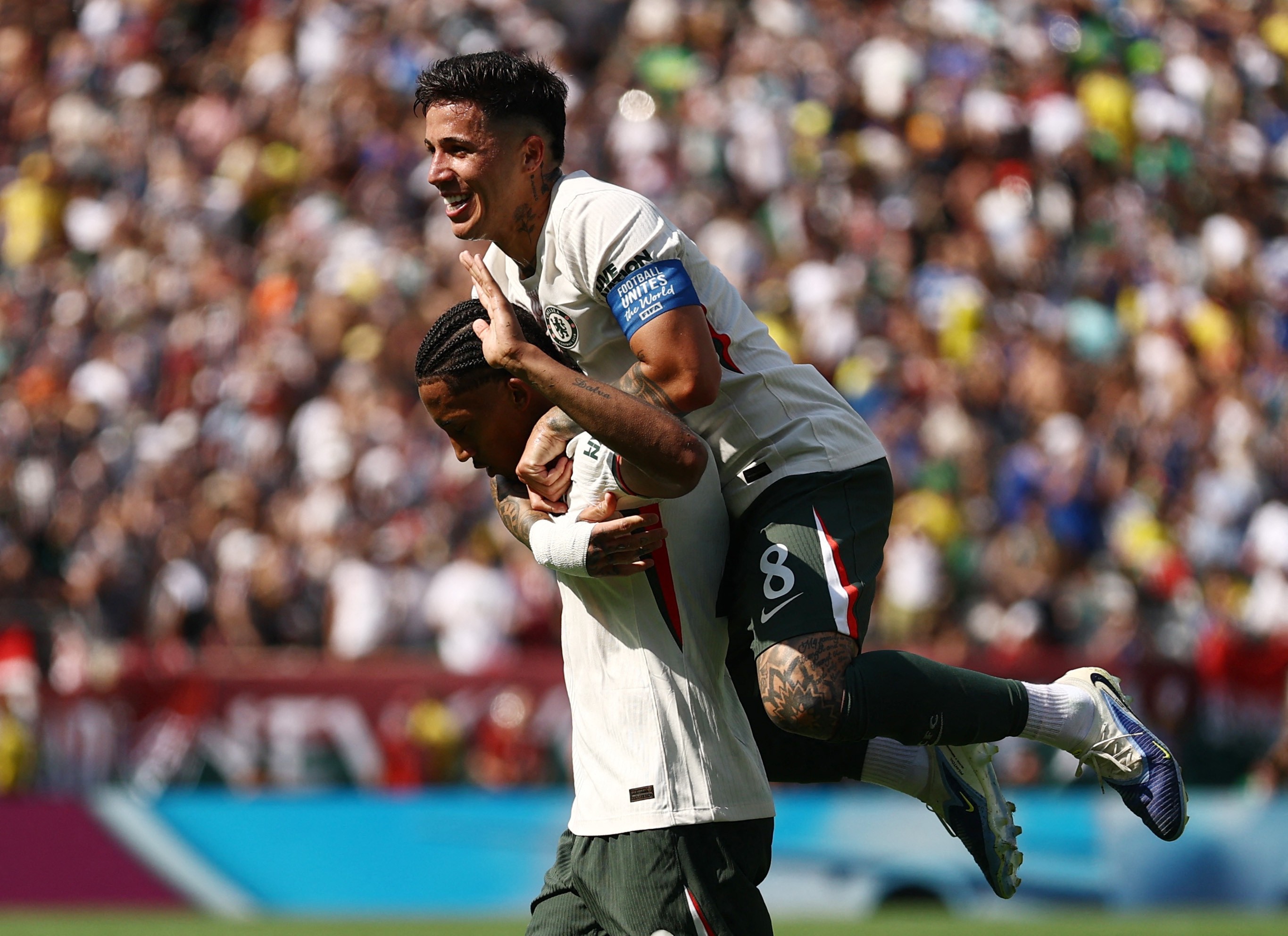 切尔西连续斩获胜利,追赶前头球队 切尔西连续斩获胜利,追赶前头球队