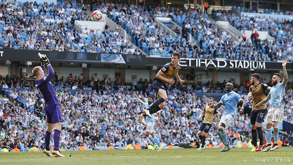 爱游戏官网-巴黎圣日耳曼展现出色发挥，球迷沉浸在胜利喜悦中的简单介绍