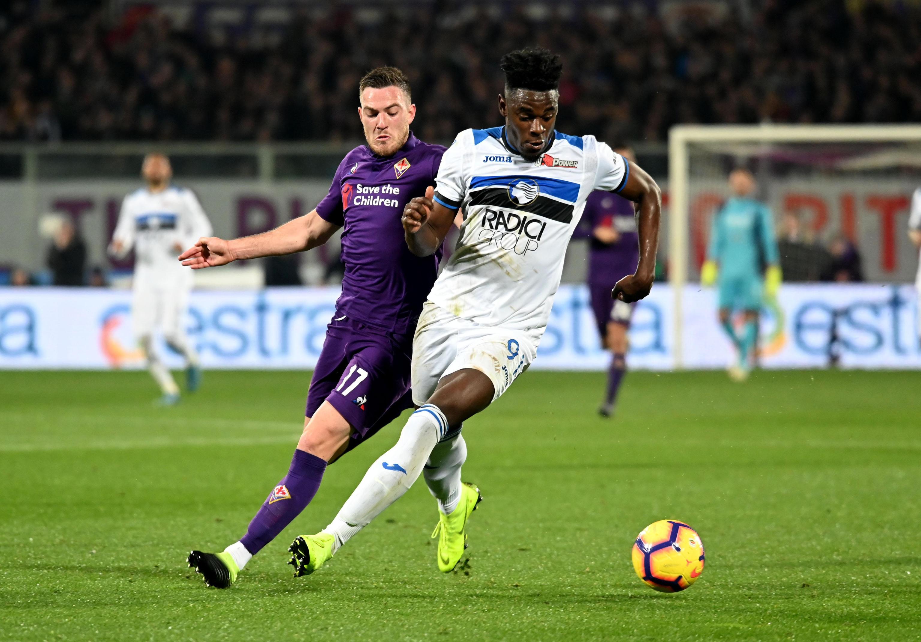 爱游戏app-意大利杯赛场：球队飒爽英姿势必飞跃