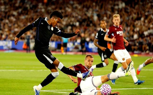 爱游戏入口-包含切尔西遭遇连败，球迷呼吁俱乐部管理层重视问题的词条