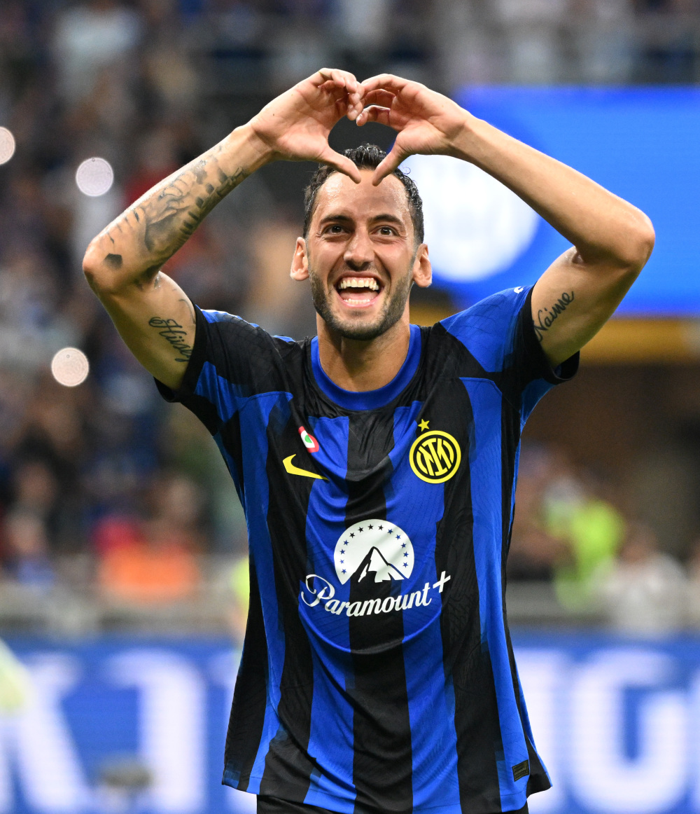 关于佛罗伦萨攻入制胜进球,力挽狂澜的信息 关于佛罗伦萨攻入制胜进球,力挽狂澜的信息