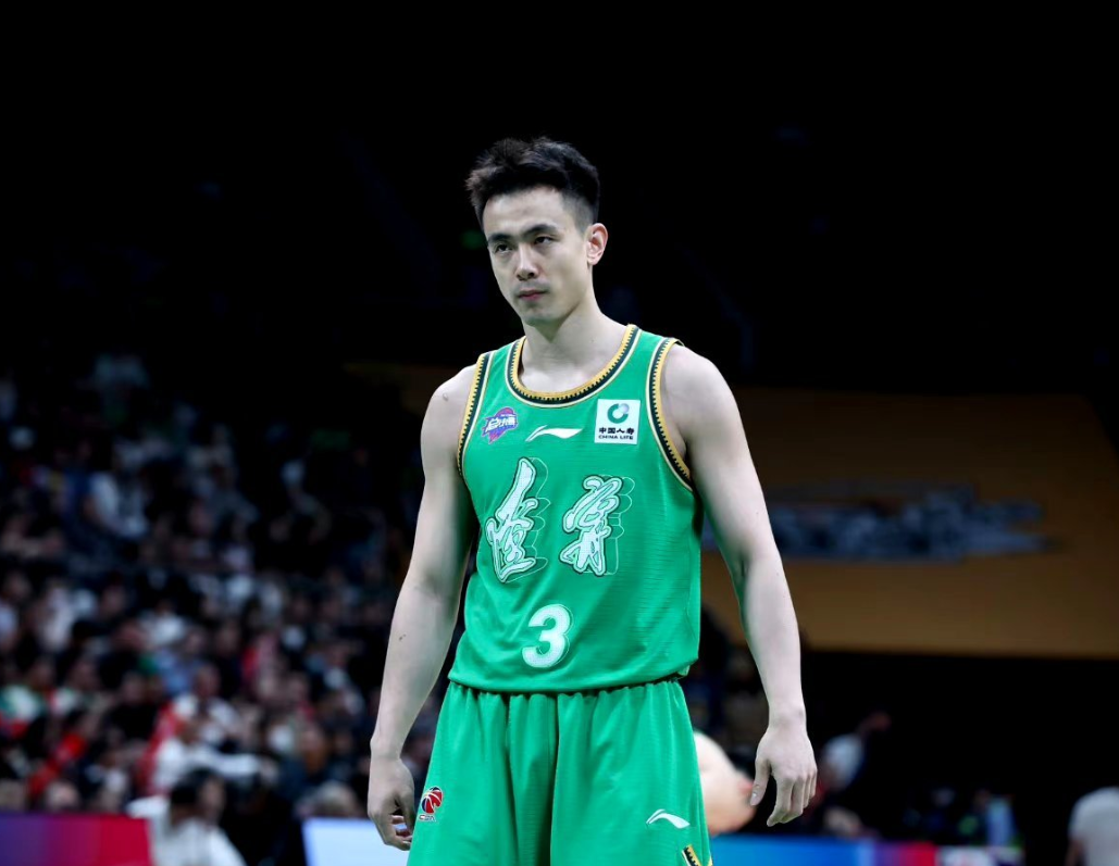 爱游戏官方登录入口-包含安徽大庆男篮士气高昂，为了取得胜利展开训练的词条