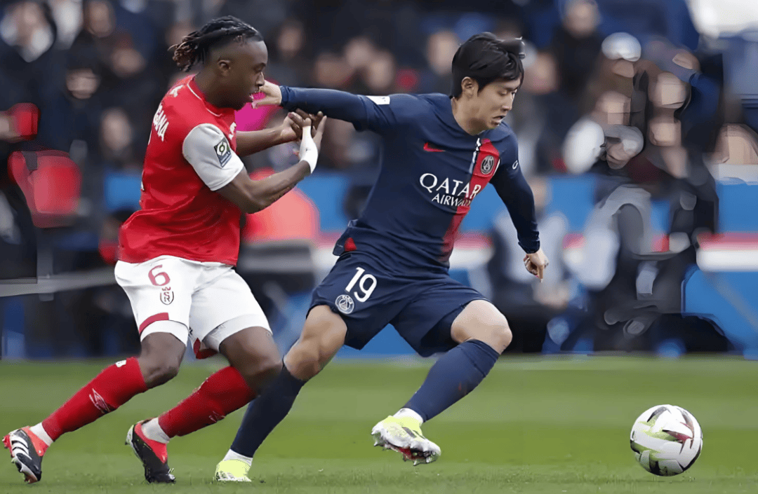 兰斯迎战雷恩，双方实力差距大