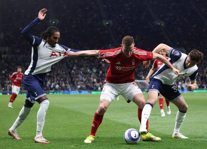 斯旺西主场逼平富勒姆，延续不败状态的简单介绍