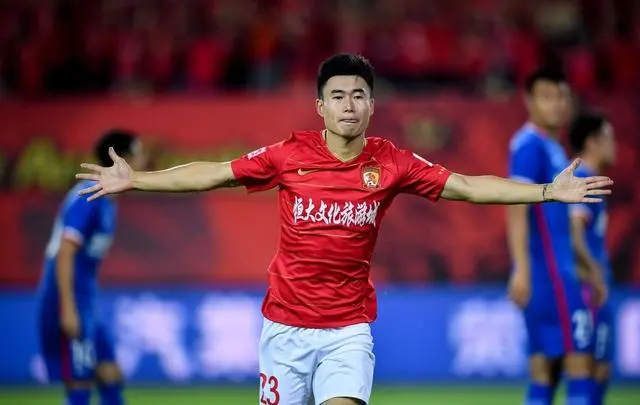 -重庆斯威豪取三分，保持积分榜前列的简单介绍