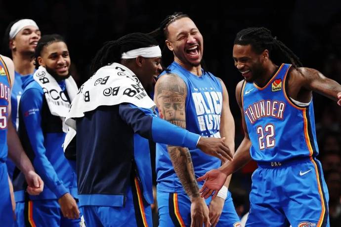 快船连胜独行侠,哈雷尔30+10 快船连胜独行侠,哈雷尔30+10