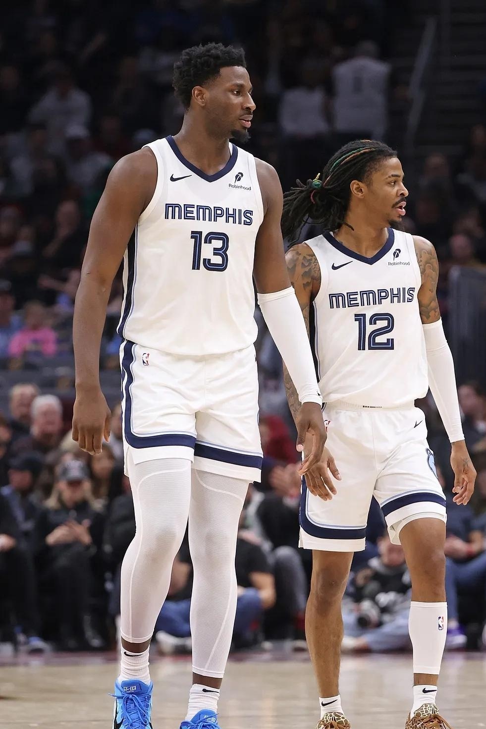 灰熊逆转黄蜂，莫兰特强势砍下30+分