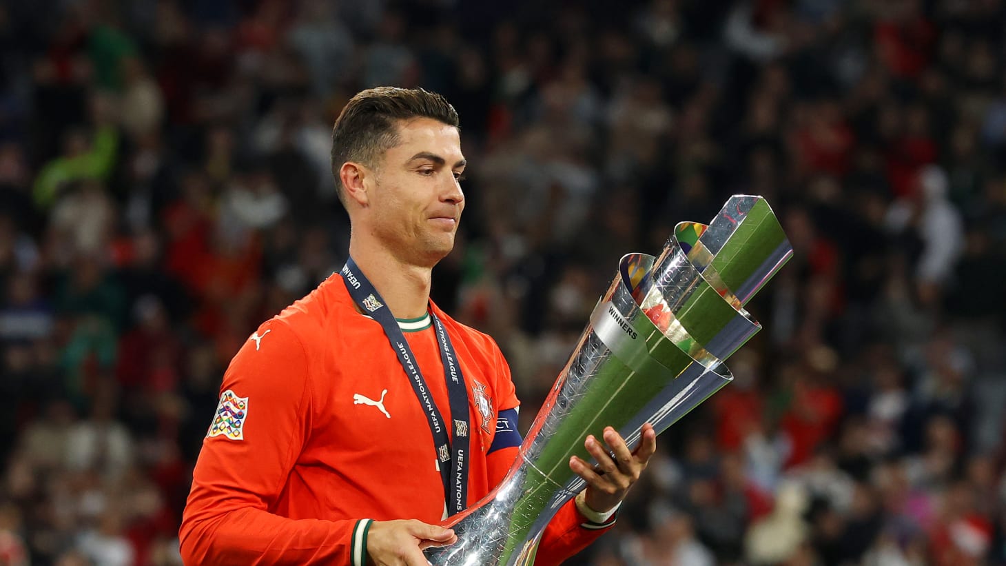 爱游戏官方登录入口-欧洲国家队在国际赛事中实力抢眼